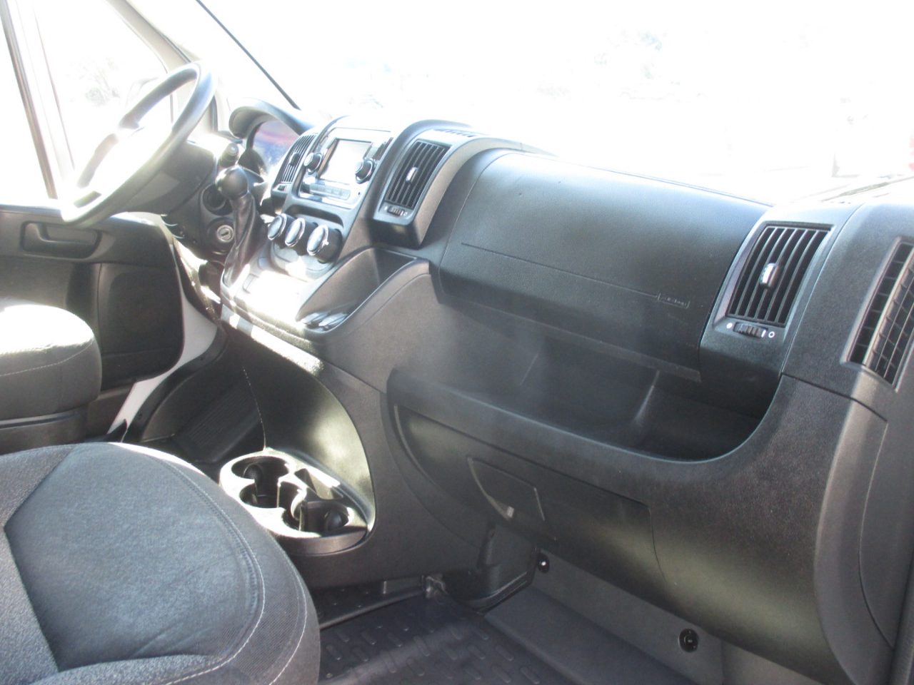 RAM ProMaster Cargo Van 1500 Low Roof 136" WB 2018 RAM ProMaster Cargo Van 1500 Low Roof 136" WB 2018