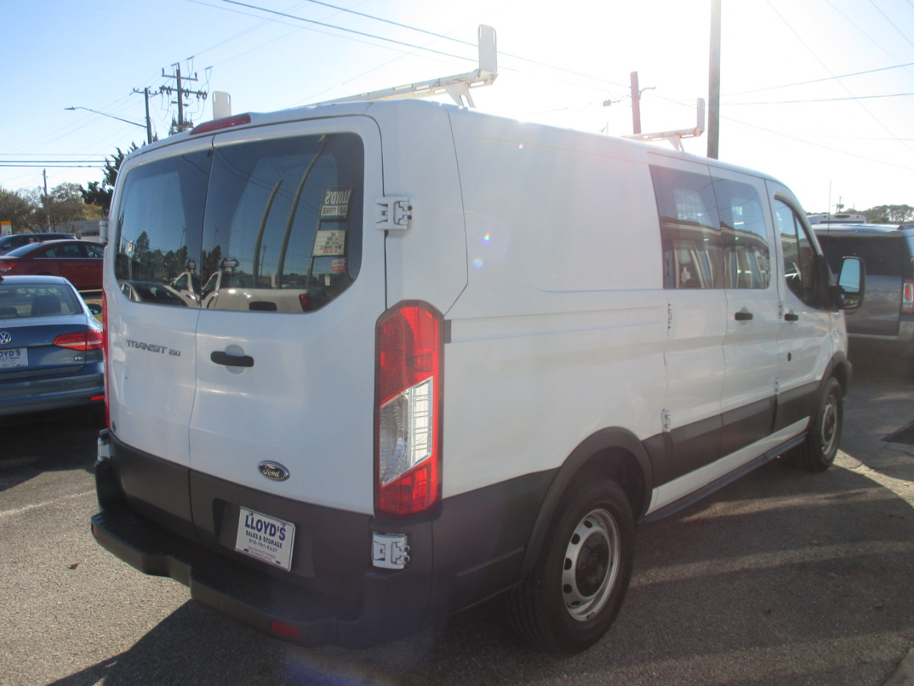 Ford Transit Cargo Van T-150 130" Low Rf 8600 GVWR Swing-Out RH Dr 2015