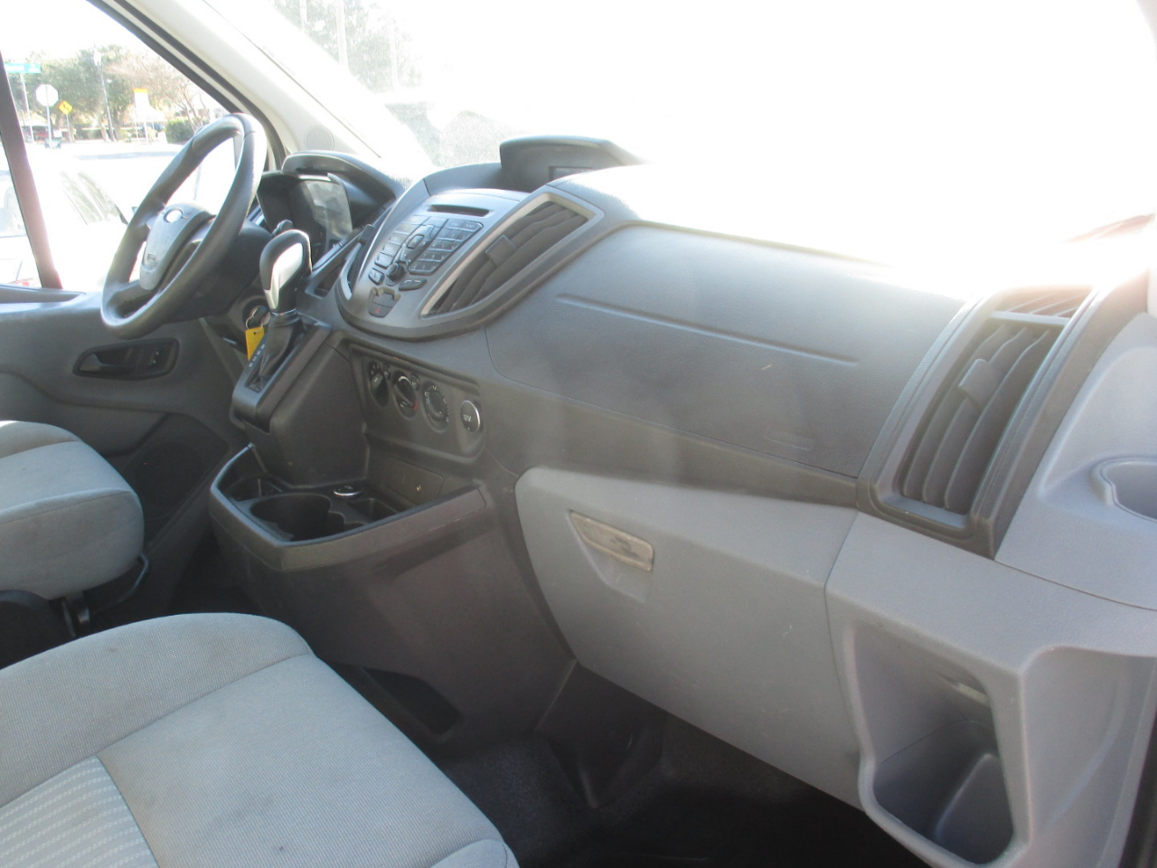 Ford Transit Cargo Van T-150 130" Low Rf 8600 GVWR Swing-Out RH Dr 2015