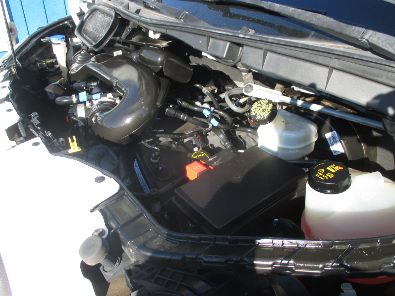 Ford Transit Cargo Van T-150 130" Low Rf 8600 GVWR Swing-Out RH Dr 2015