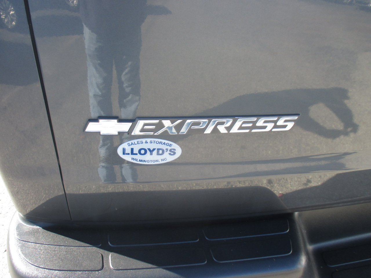 Chevrolet Express Passenger RWD 3500 155" LT w/1LT 2017