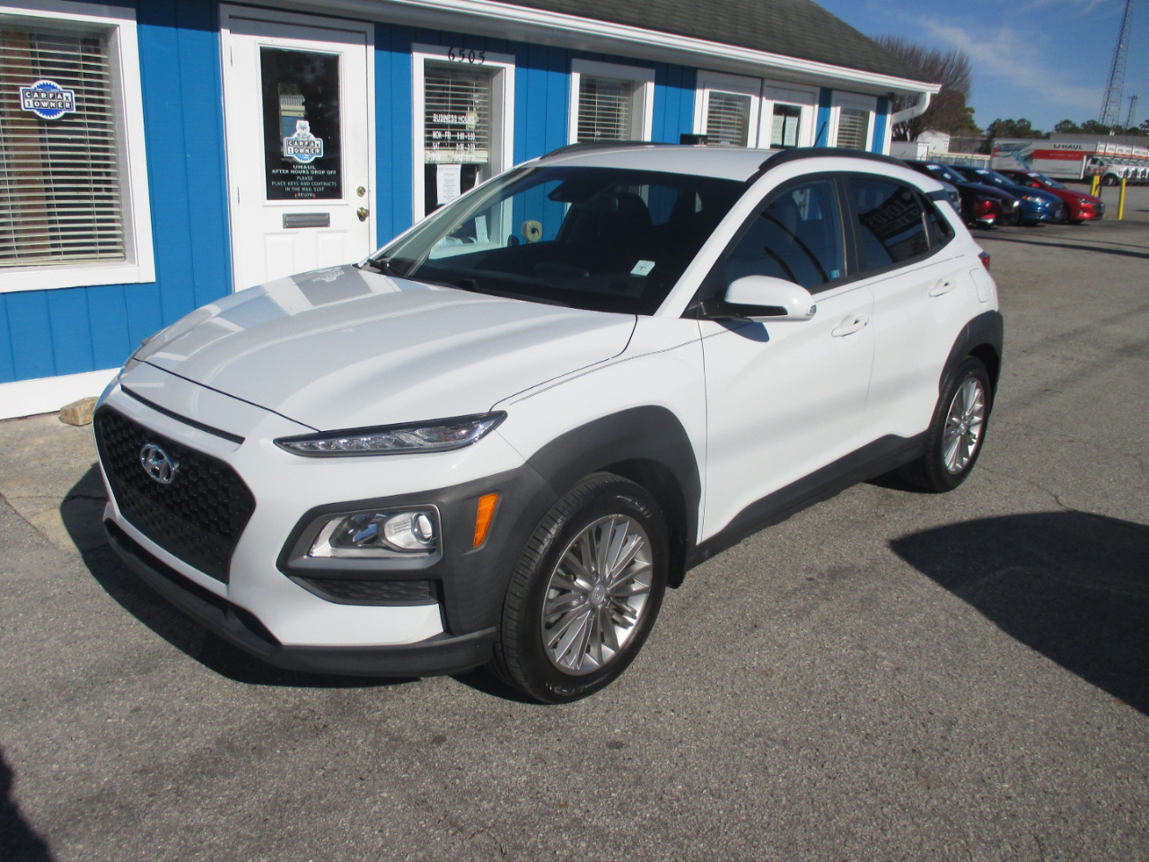Hyundai Kona SEL Auto FWD 2021
