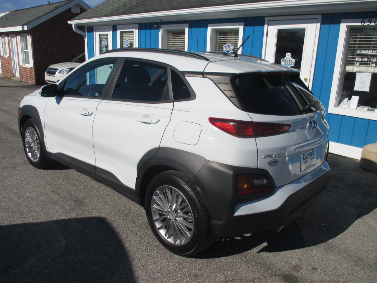 Hyundai Kona SEL Auto FWD 2021