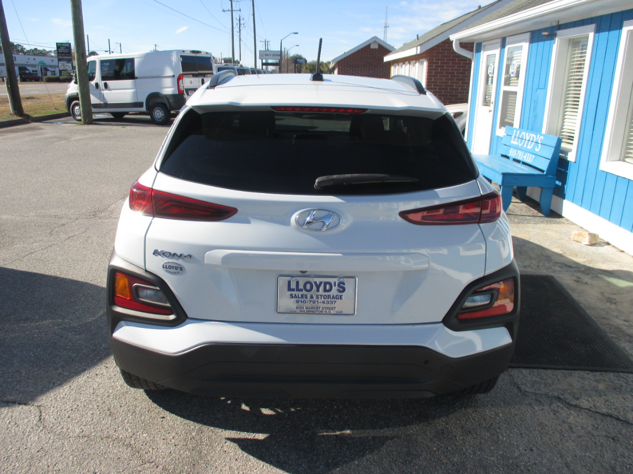 Hyundai Kona SEL Auto FWD 2021