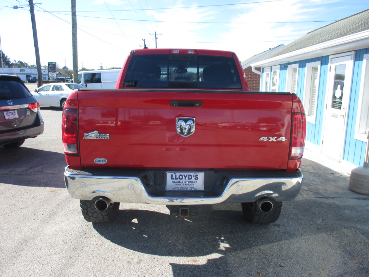 RAM 1500 4WD Crew Cab 140.5" Big Horn 2014