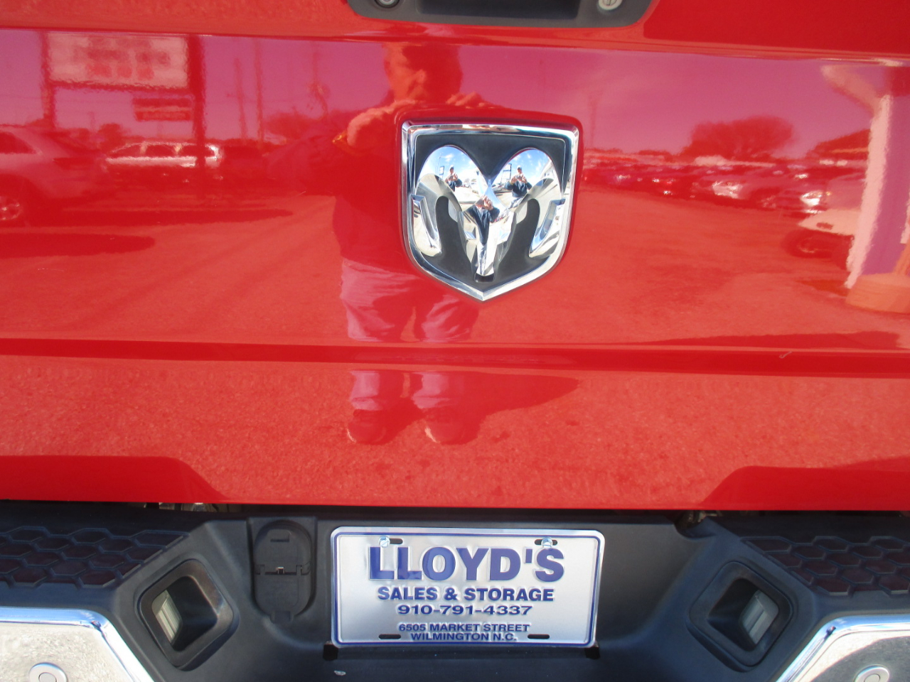 RAM 1500 4WD Crew Cab 140.5" Big Horn 2014