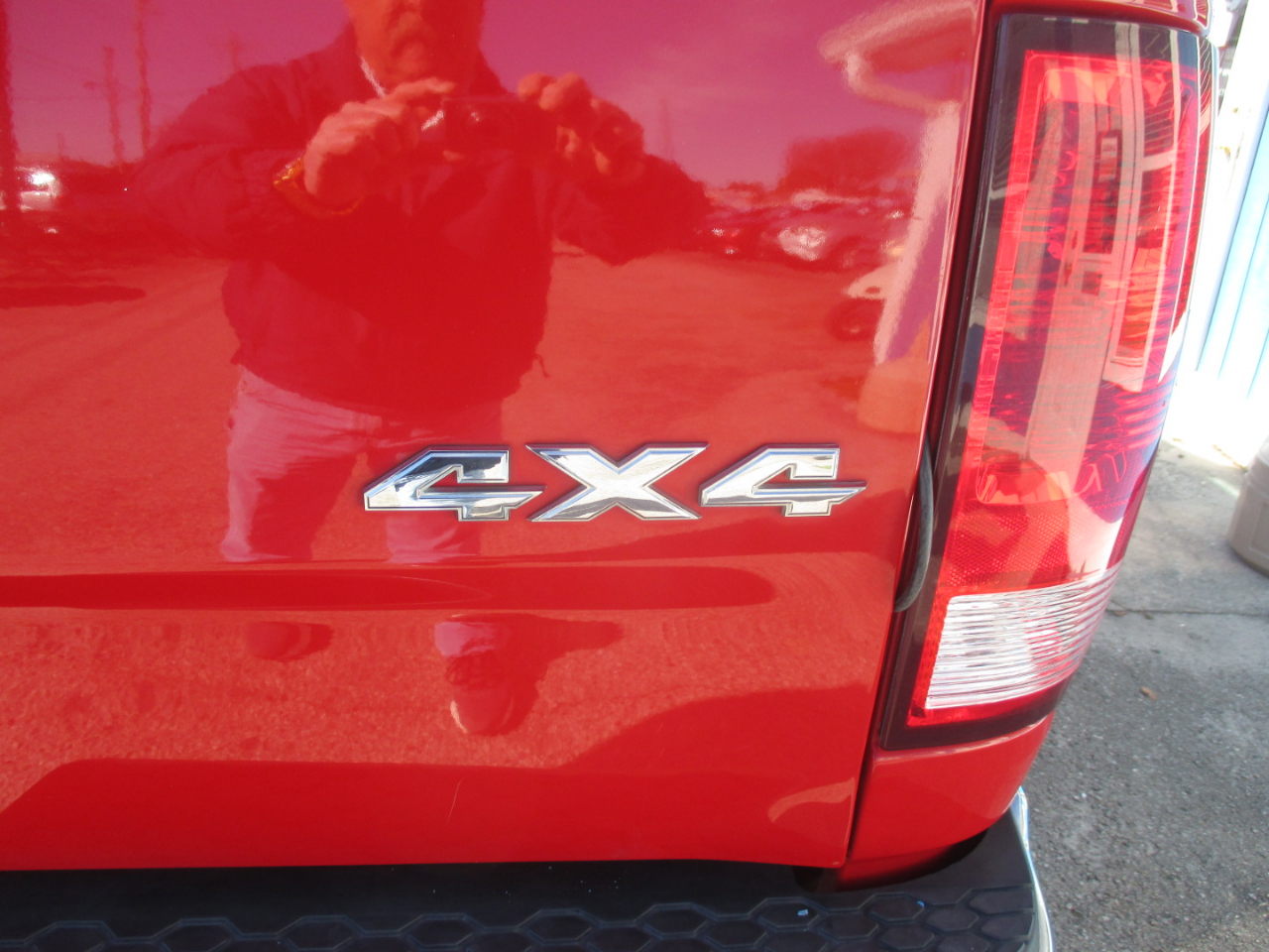 RAM 1500 4WD Crew Cab 140.5" Big Horn 2014