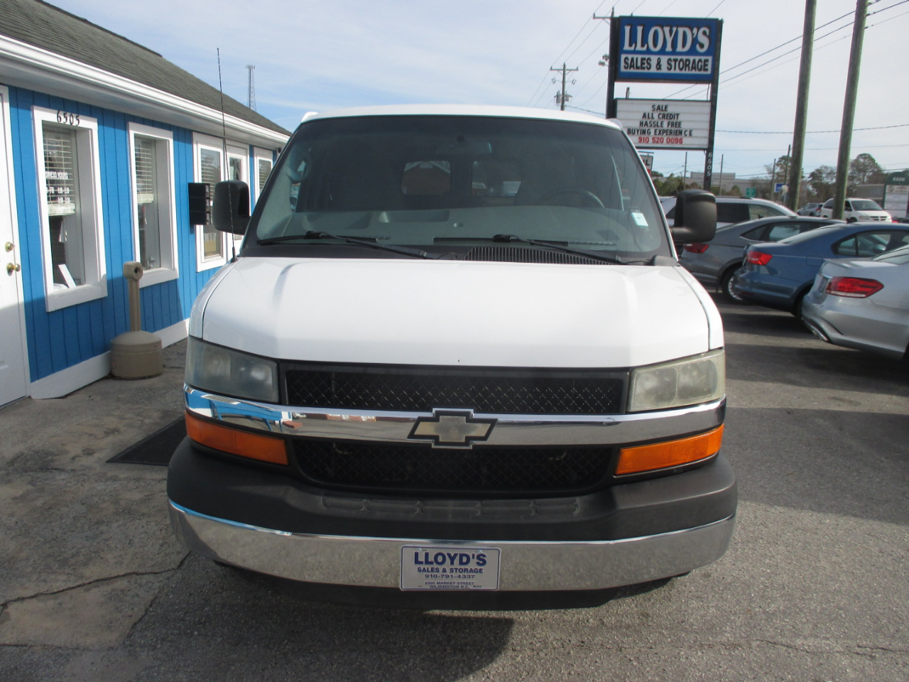 Chevrolet Express Passenger RWD 3500 155" LT w/1LT 2014