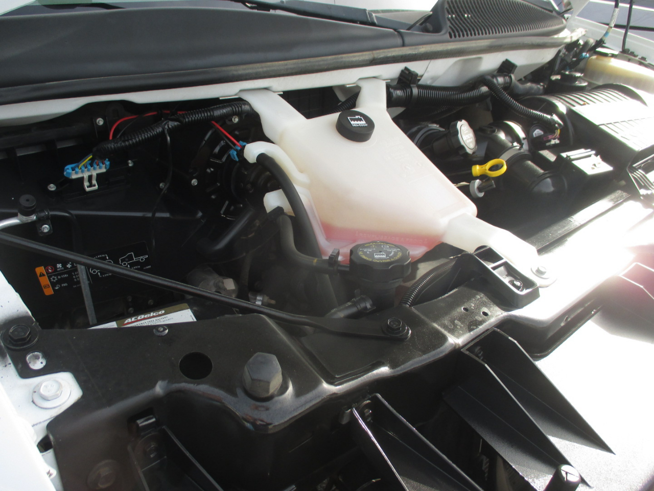 Chevrolet Express Passenger RWD 3500 155" LT w/1LT 2014