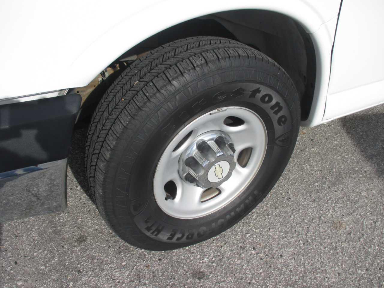 Chevrolet Express Passenger RWD 3500 155" LT w/1LT 2014