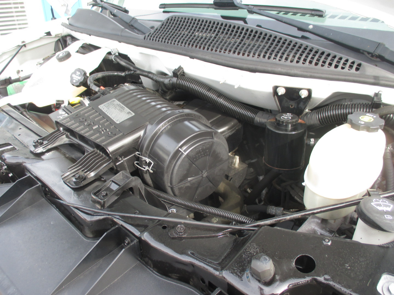 Chevrolet Express Cargo Van RWD 2500 135" 2016