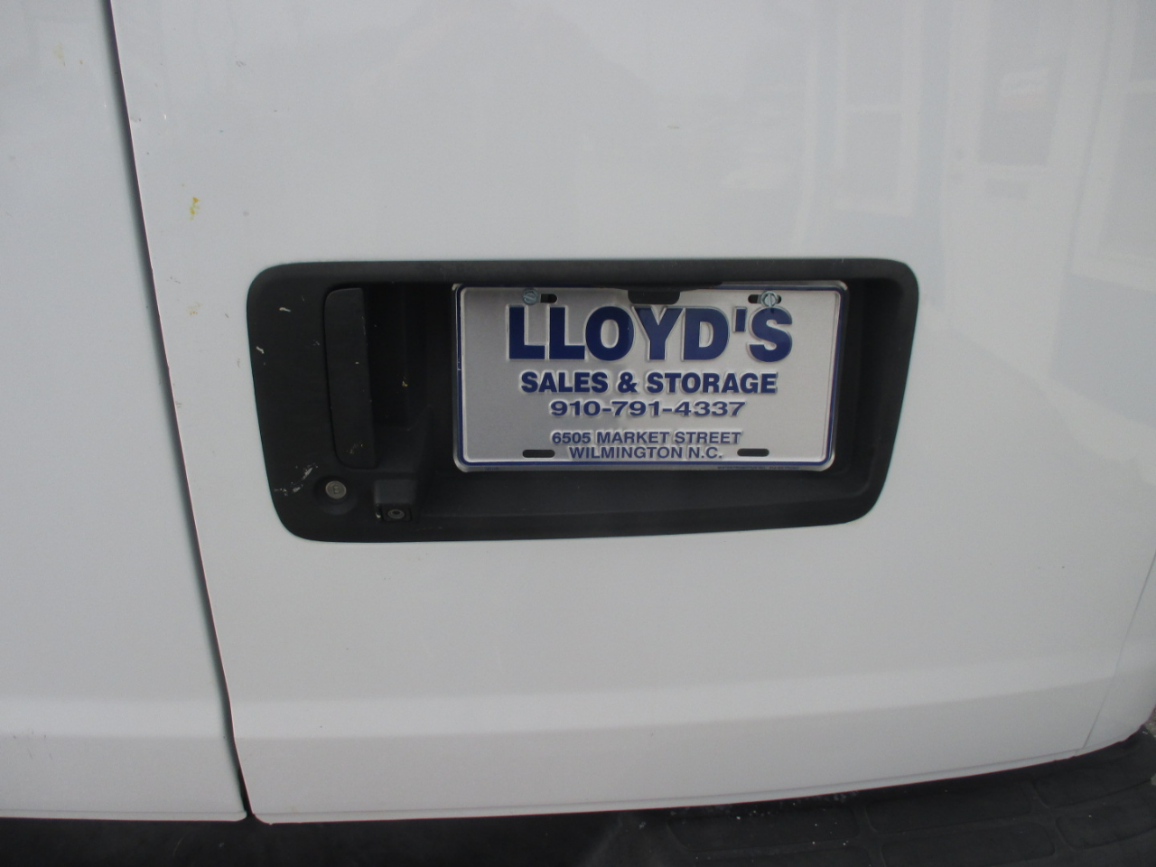 Chevrolet Express Cargo Van RWD 2500 135" 2016