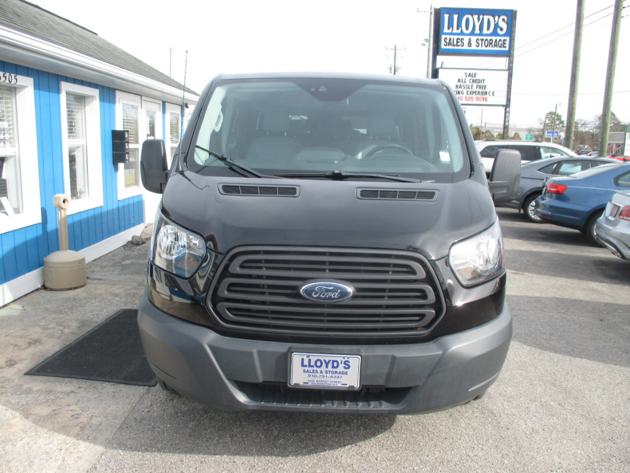 Ford Transit Passenger Wagon T-350 148" Low Roof XLT Sliding RH Dr 2018