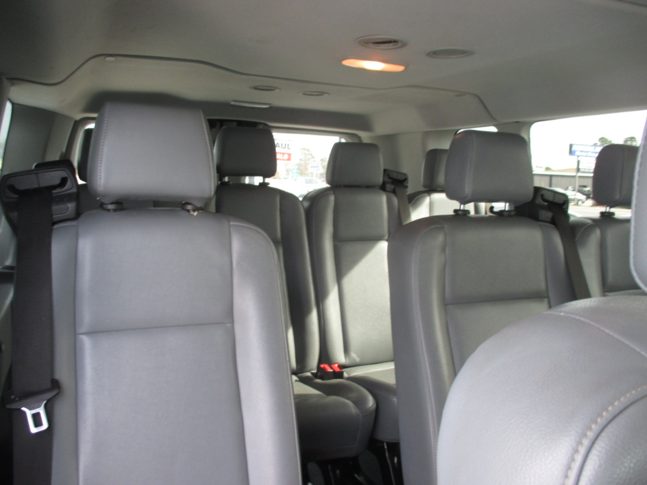 Ford Transit Passenger Wagon T-350 148" Low Roof XLT Sliding RH Dr 2018