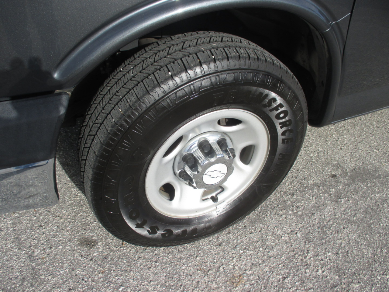 Chevrolet Express Passenger RWD 3500 155" LT w/1LT 2016