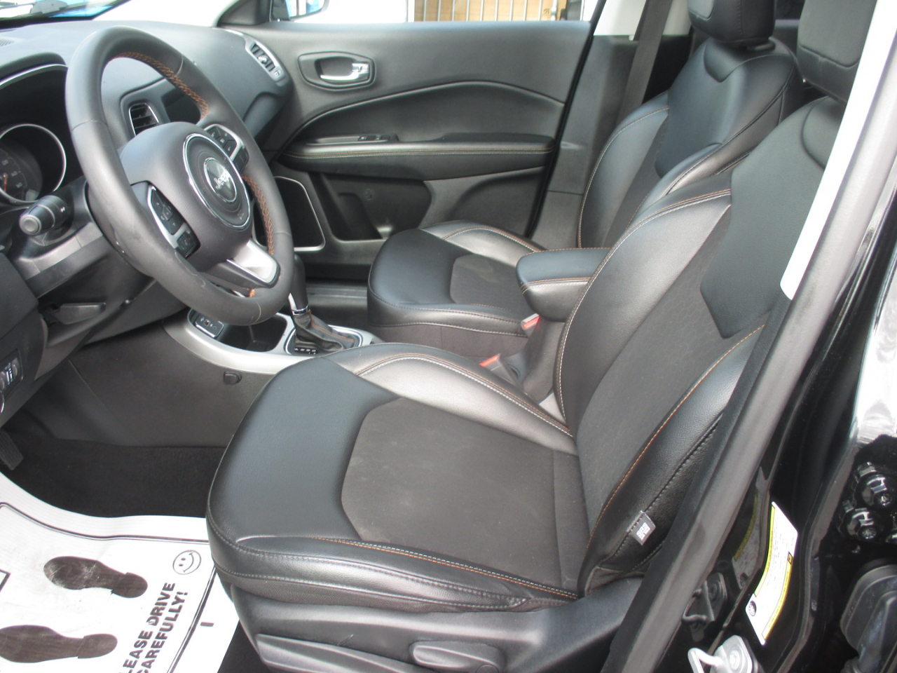 Jeep Compass Latitude FWD 2021