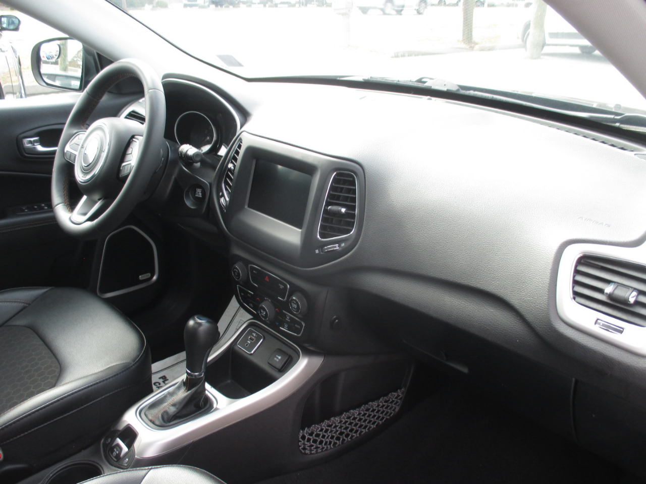 Jeep Compass Latitude FWD 2021