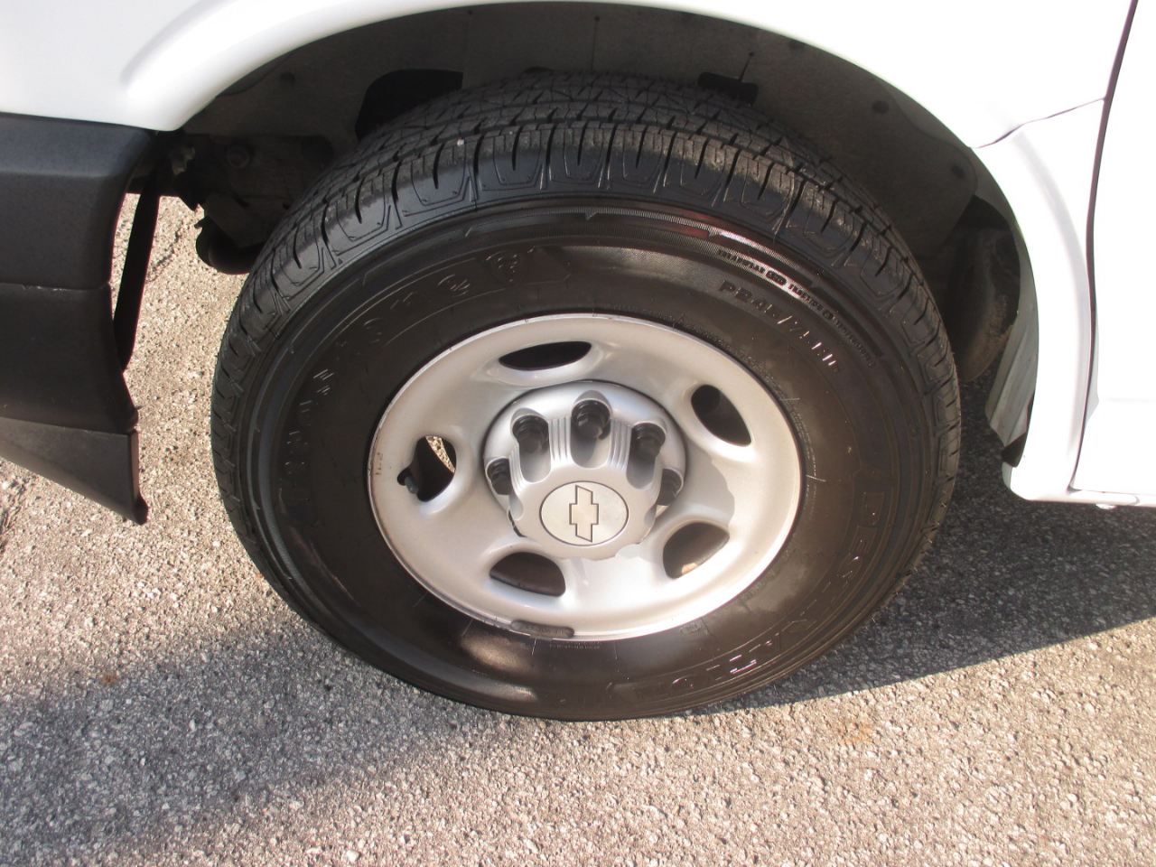 Chevrolet Express Cargo Van RWD 3500 155" 2018