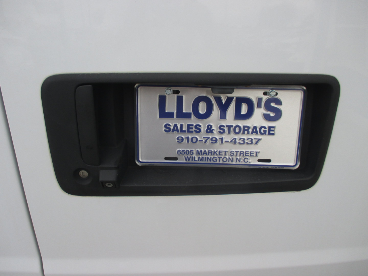 Chevrolet Express Passenger RWD 3500 155" LT w/1LT 2017