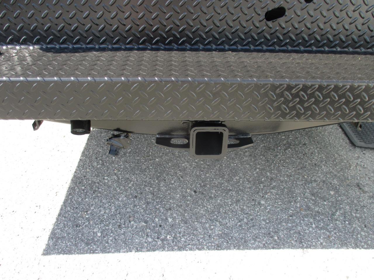 Ford Super Duty F-250 SRW 2WD Reg Cab 137" XLT 2015