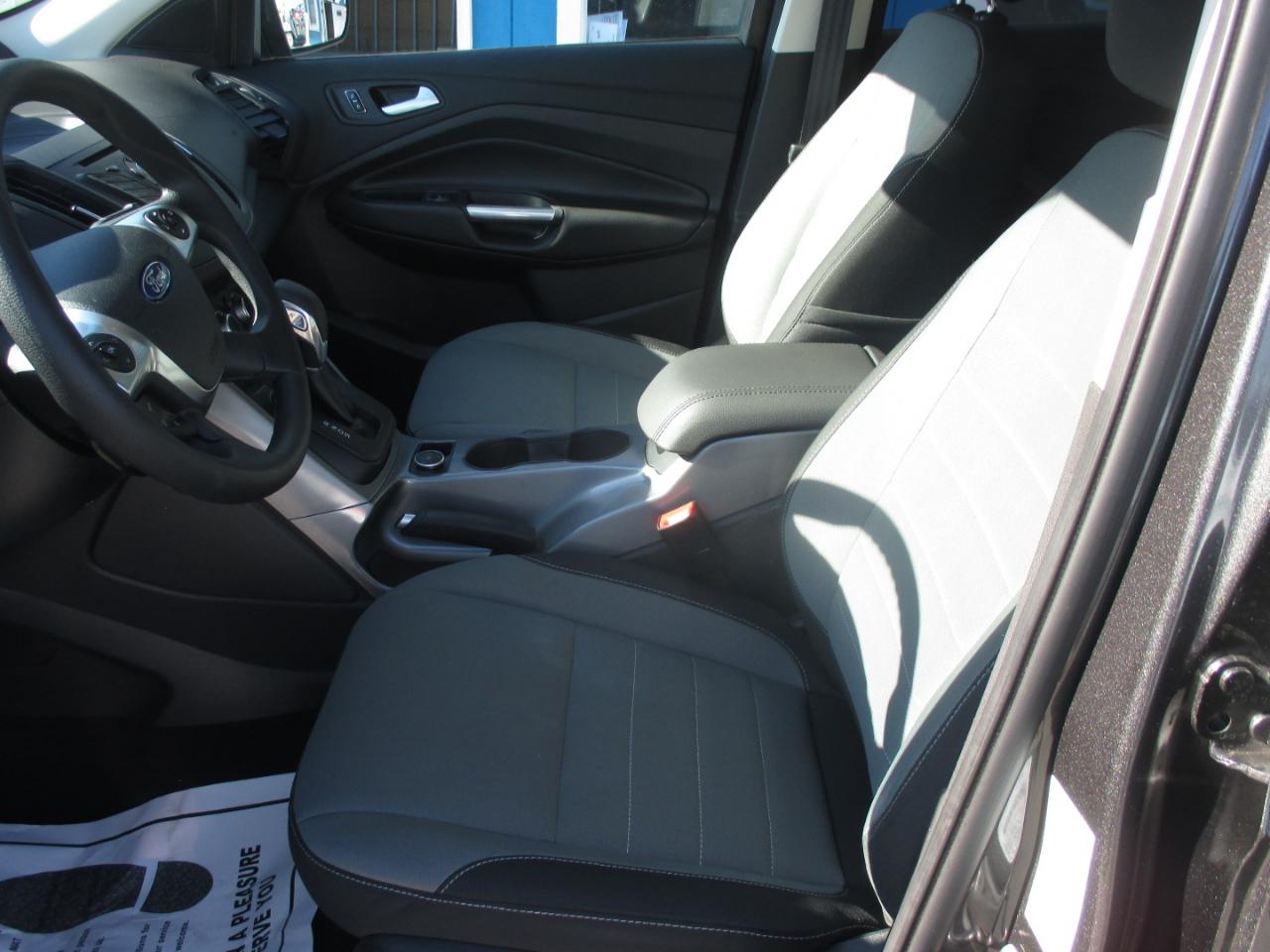 Ford Escape 4WD 4dr SE 2016