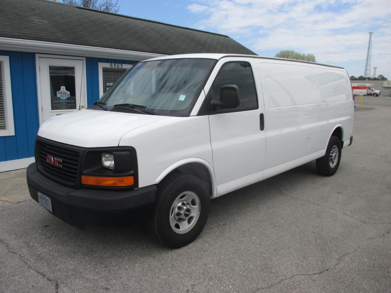 GMC Savana Cargo Van RWD 2500 155" 2014