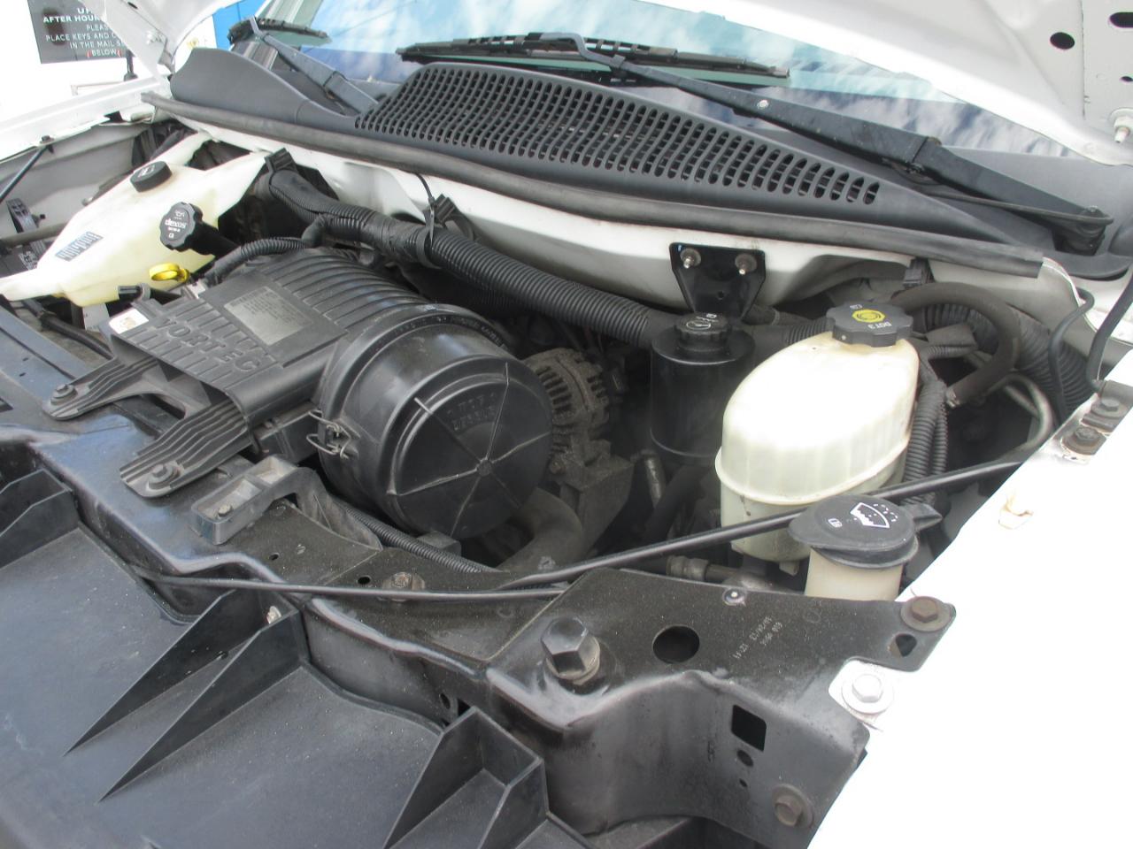 GMC Savana Cargo Van RWD 2500 155" 2014