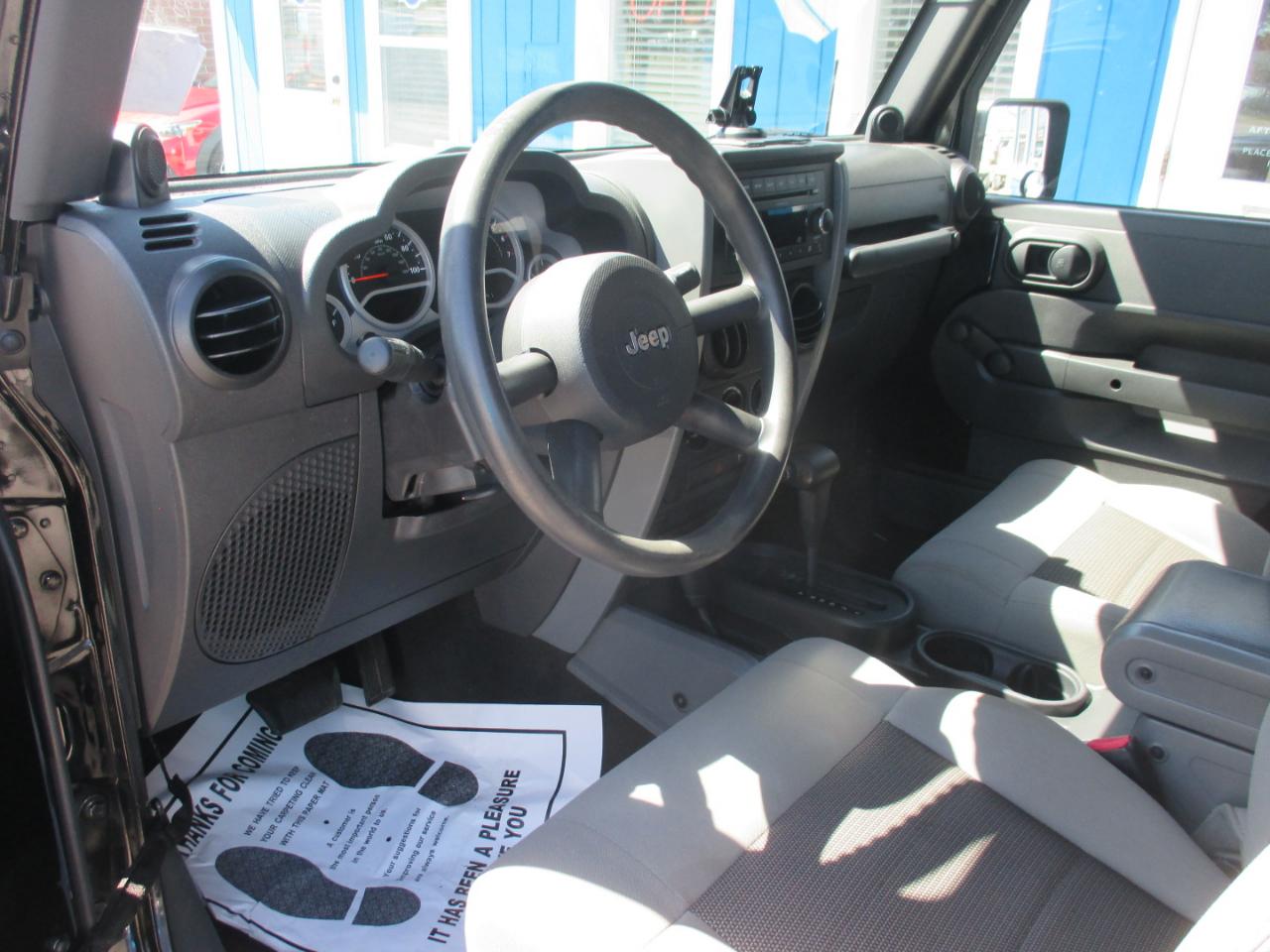 Jeep Wrangler 4WD 2dr Sport 2010