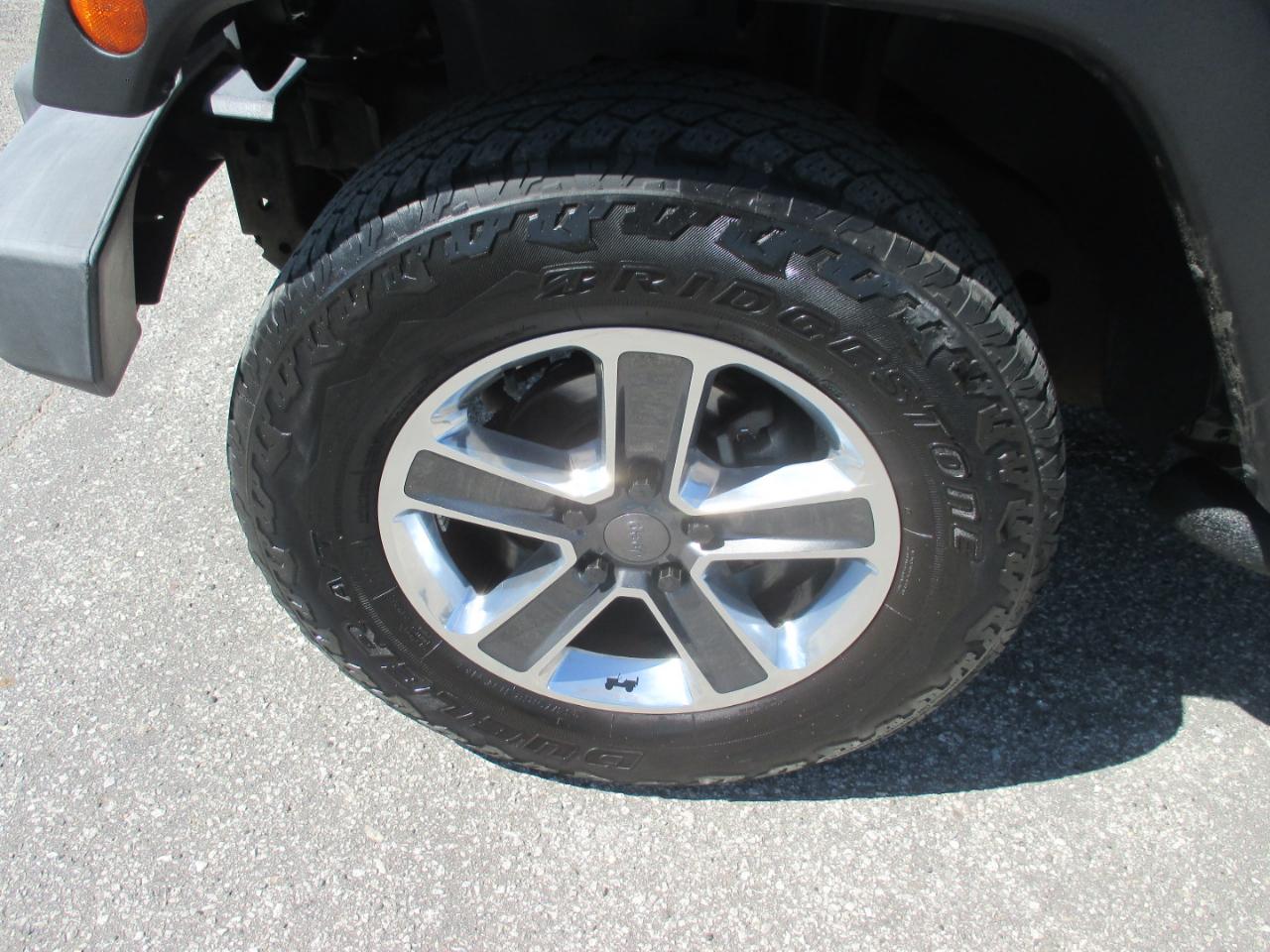 Jeep Wrangler 4WD 2dr Sport 2010