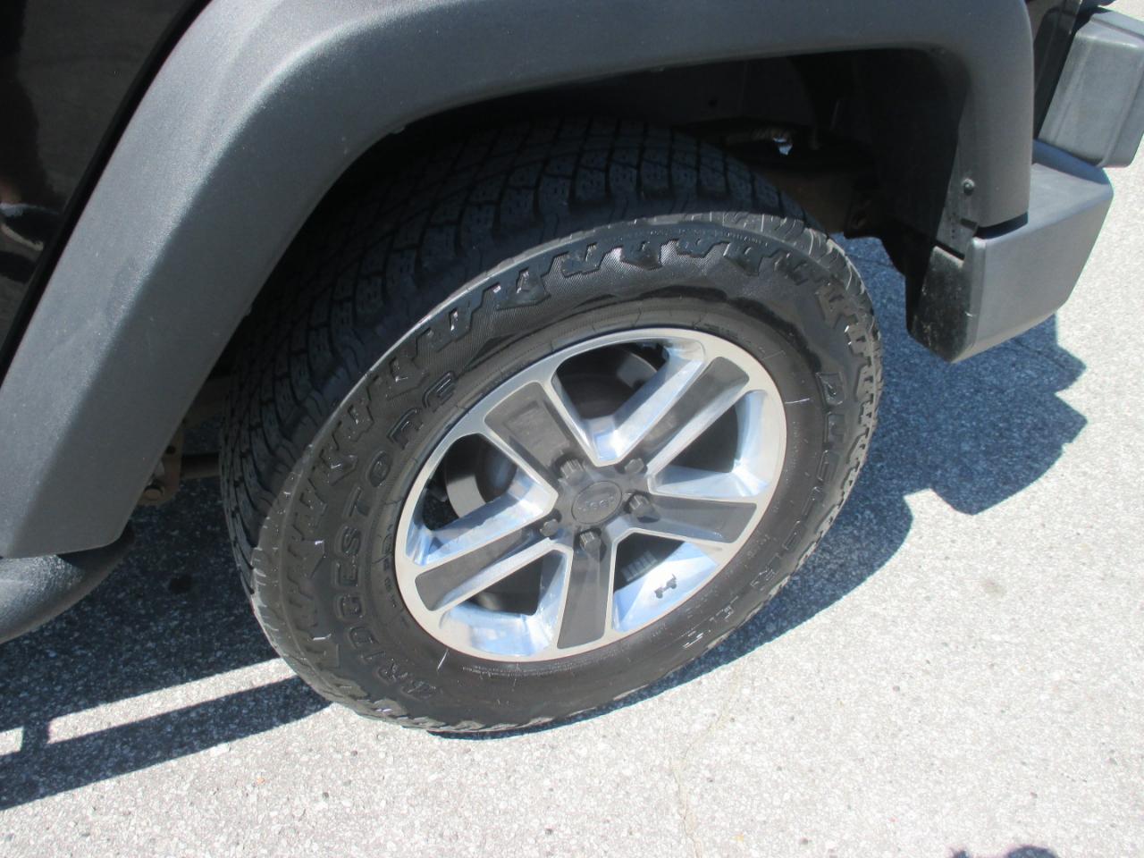 Jeep Wrangler 4WD 2dr Sport 2010