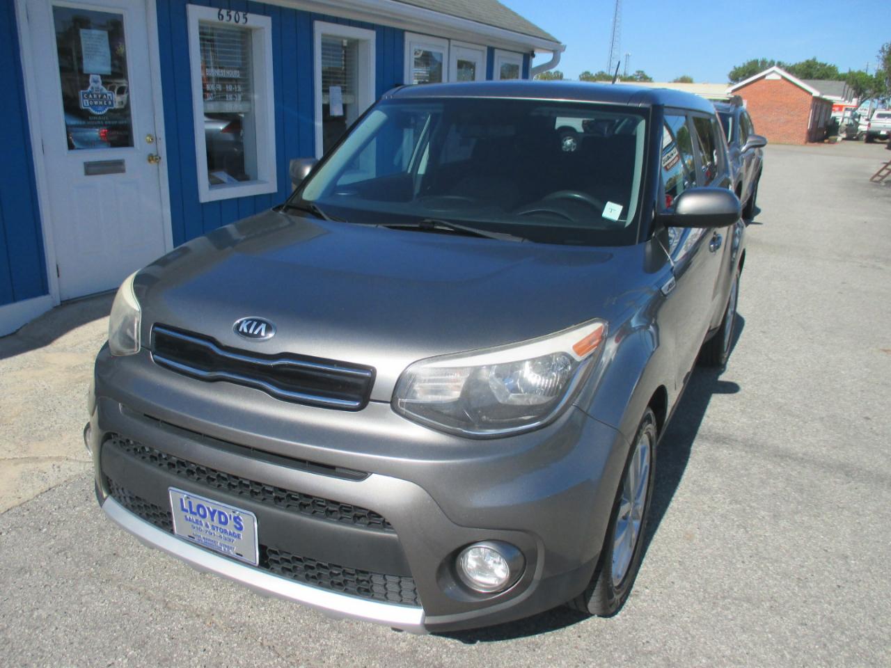 2018 Kia Soul + Auto
