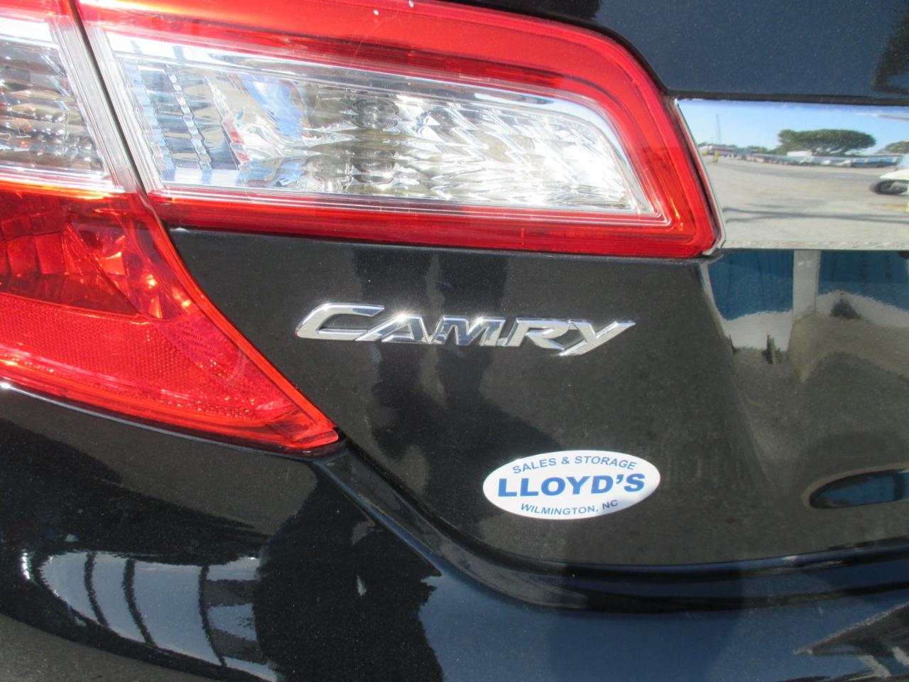 Toyota Camry 2014.5 4dr Sdn I4 Auto XLE (Natl) 2014