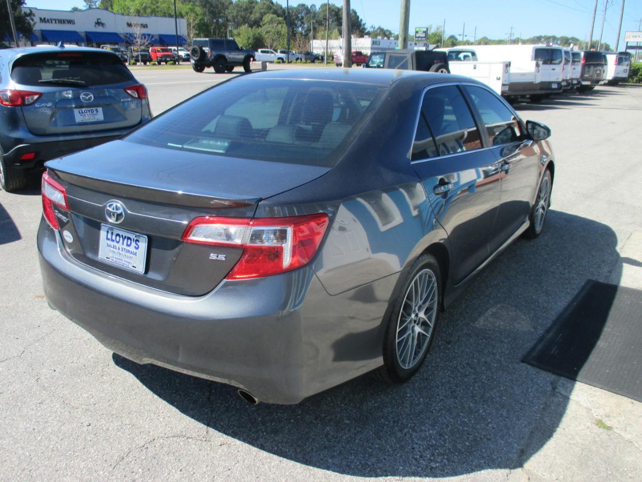Toyota Camry 2014.5 4dr Sdn I4 Auto SE Sport (Natl) 2014