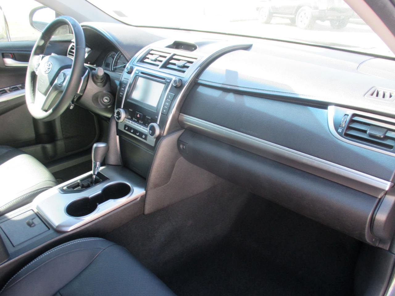 Toyota Camry 2014.5 4dr Sdn I4 Auto SE Sport (Natl) 2014