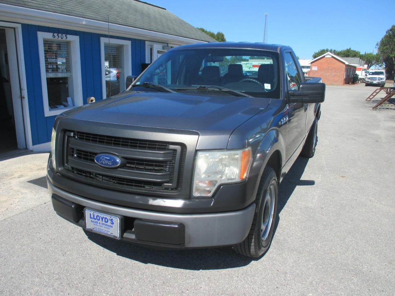 Ford F-150 2WD Reg Cab 126" XL 2014