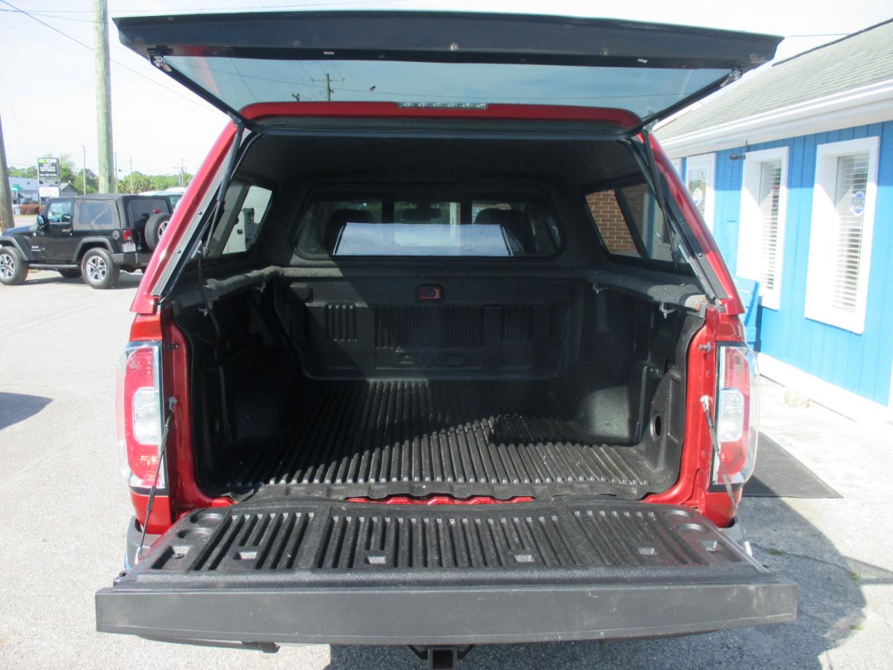 GMC Canyon 2WD Crew Cab 128.3" SLE 2016