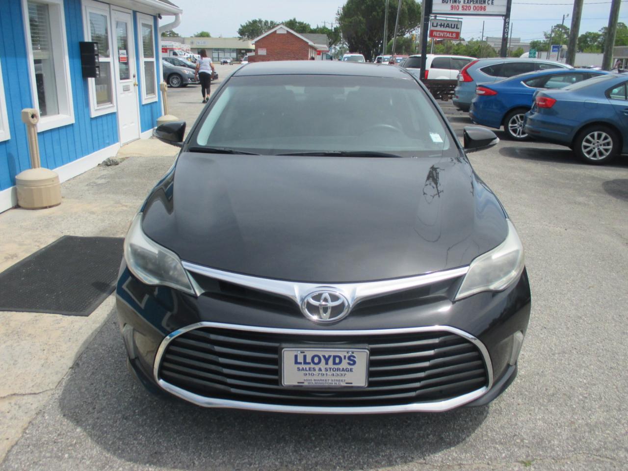 Toyota Avalon 4dr Sdn XLE Premium (Natl) 2016