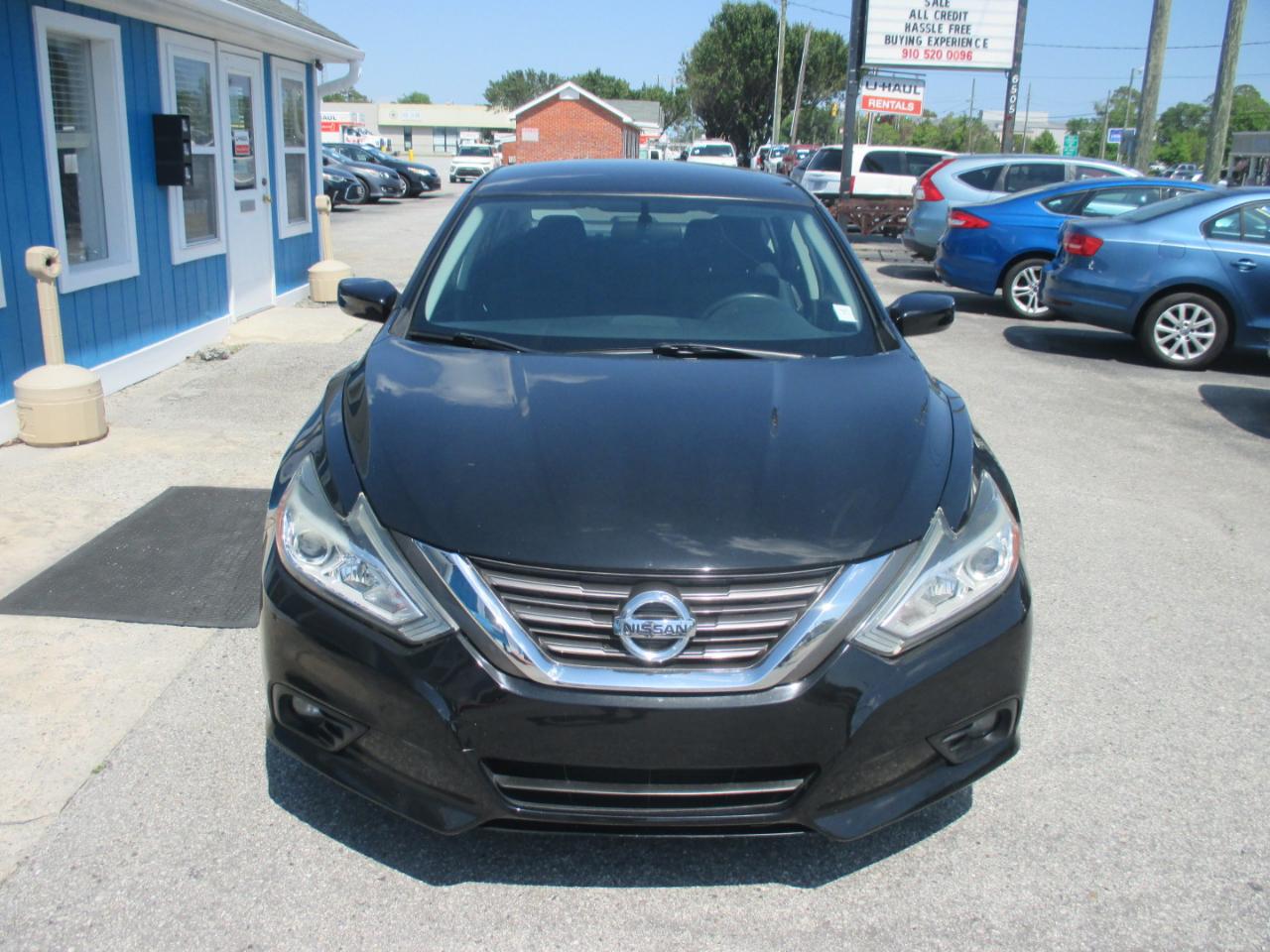 Nissan Altima 2.5 SV Sedan 2018