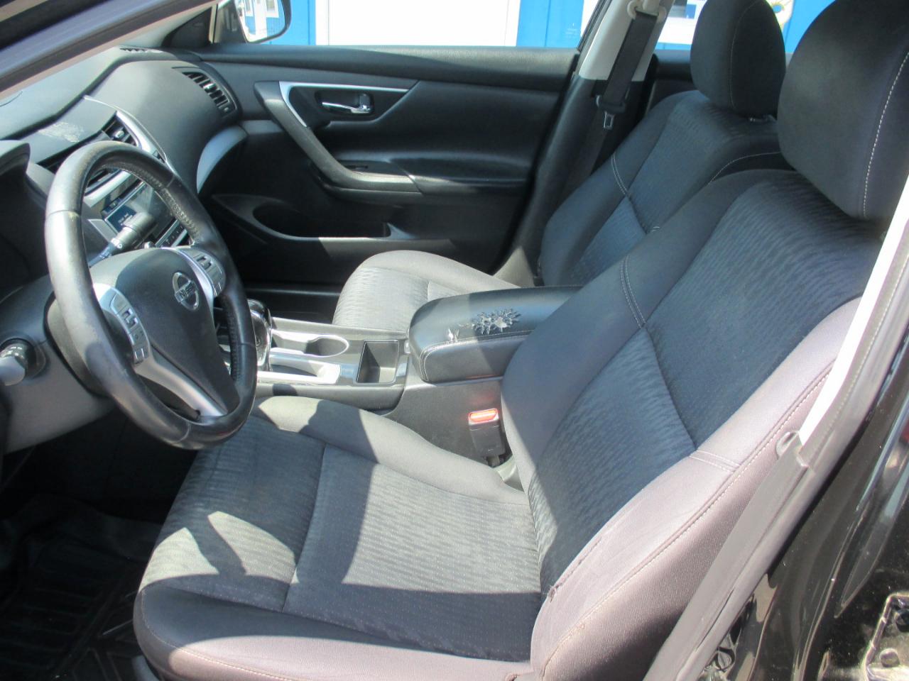 Nissan Altima 2.5 SV Sedan 2018