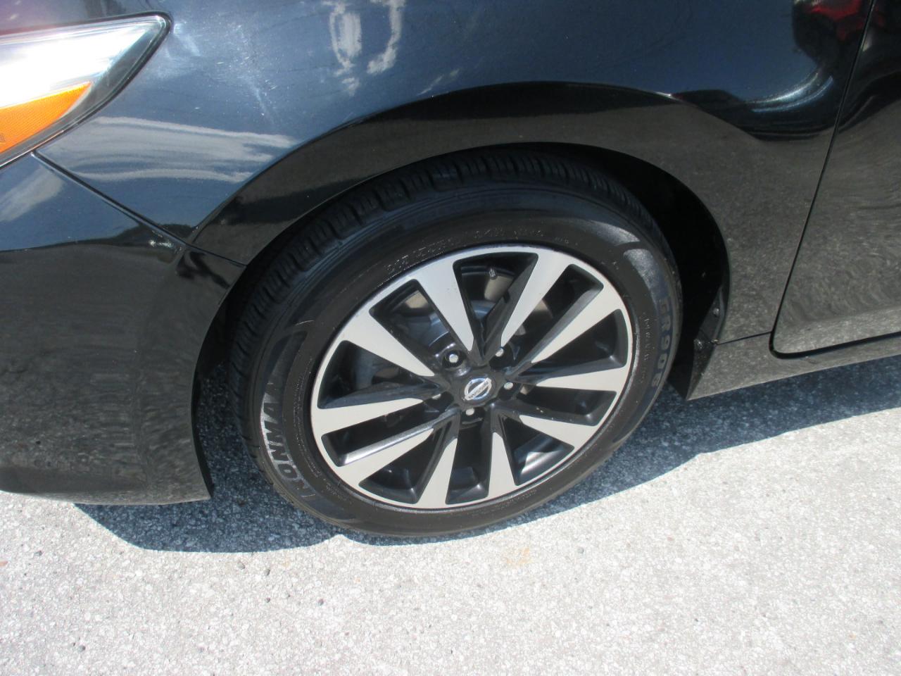 Nissan Altima 2.5 SV Sedan 2018