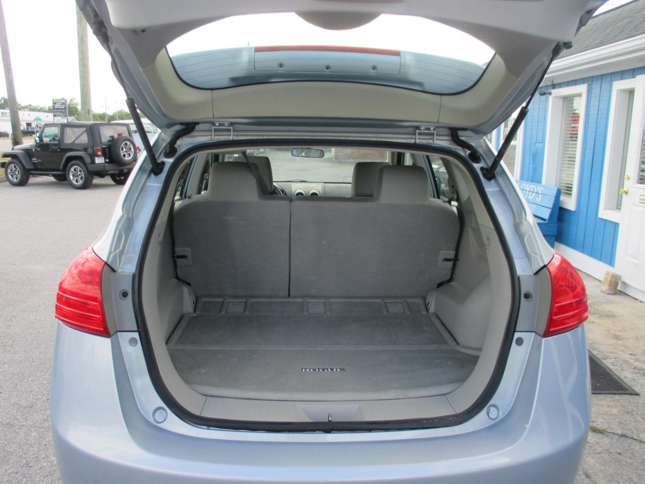 Nissan Rogue Select FWD 4dr S 2015