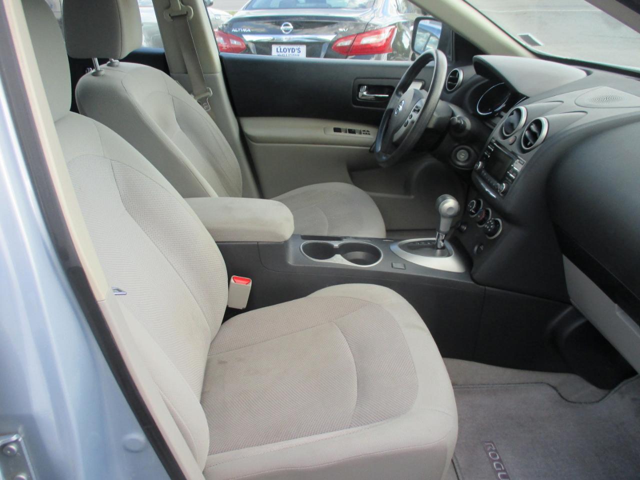 Nissan Rogue Select FWD 4dr S 2015