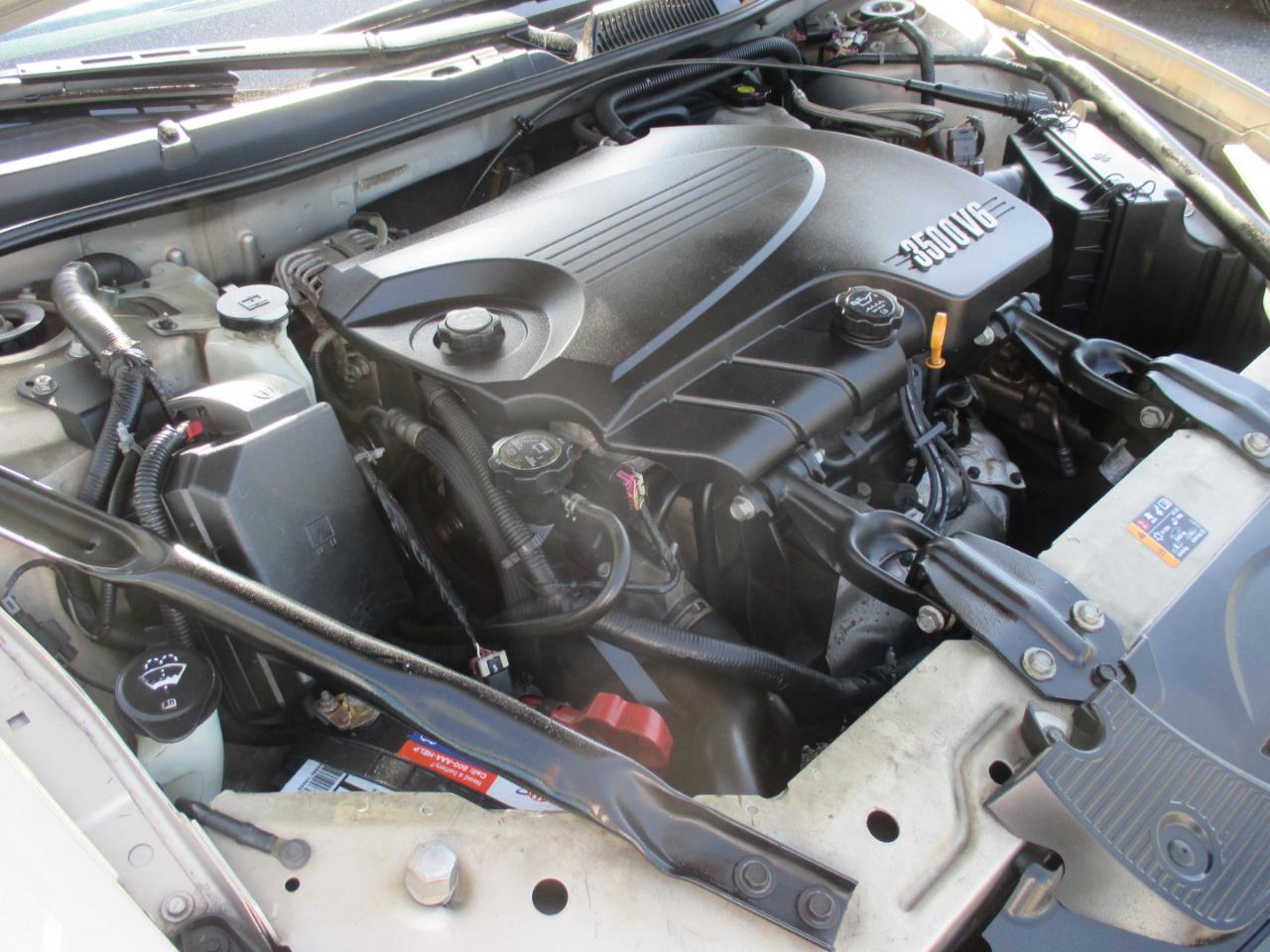 Chevrolet Impala 4dr Sdn LT Retail 2011