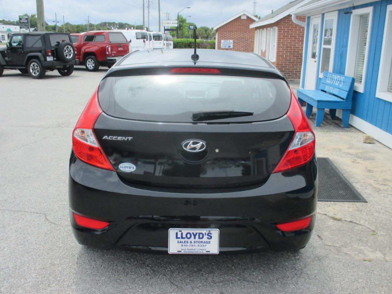 Hyundai Accent SE Hatchback Auto 2017