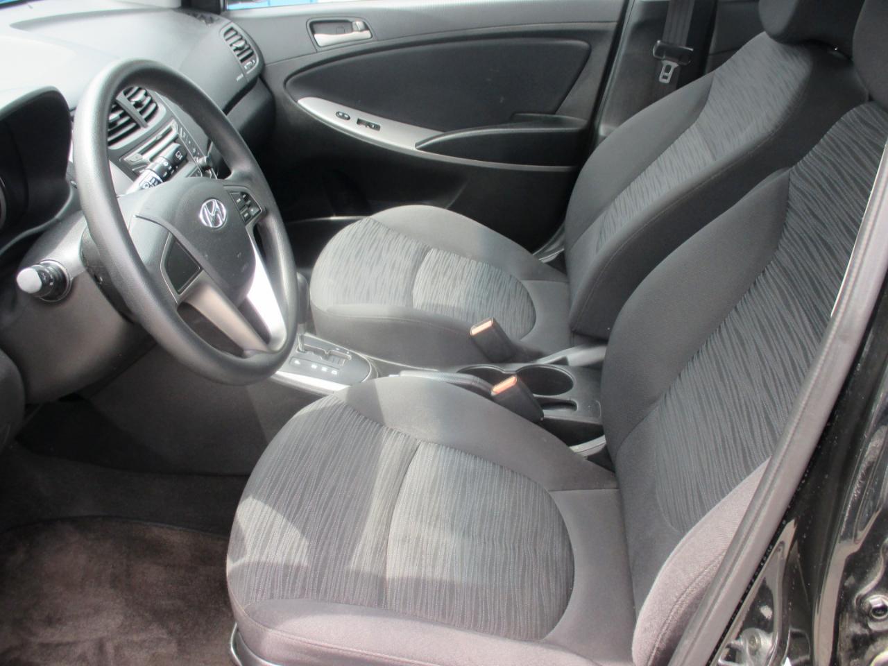 Hyundai Accent SE Hatchback Auto 2017