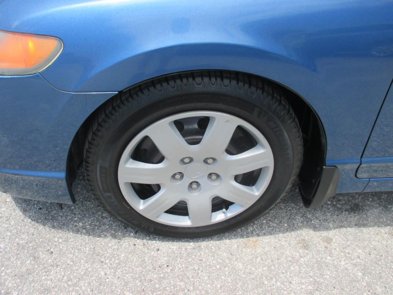 Honda Civic Sdn 4dr AT LX 2007