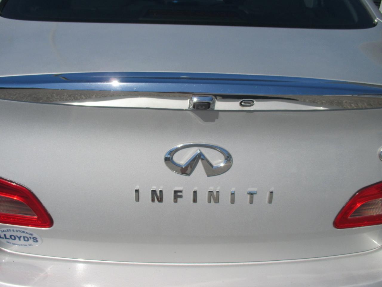 Infiniti G37 Sedan 4dr Journey RWD 2011