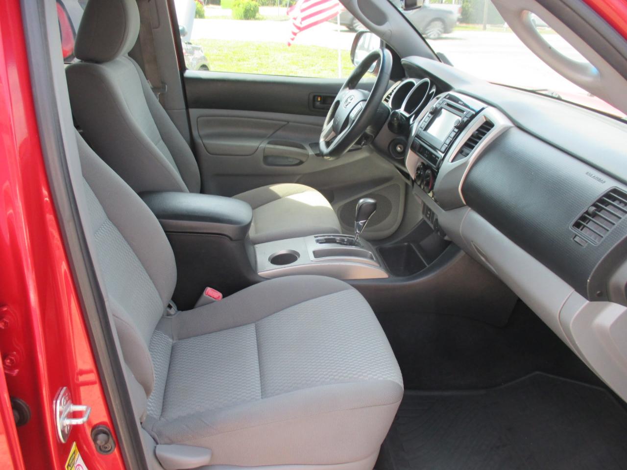 Toyota Tacoma 2WD Double Cab V6 AT PreRunner (Natl) 2013