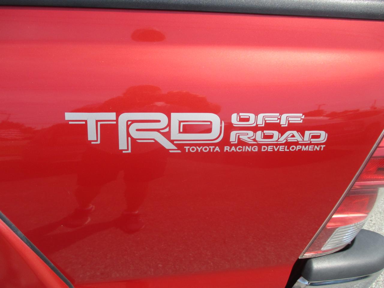 Toyota Tacoma 2WD Double Cab V6 AT PreRunner (Natl) 2013