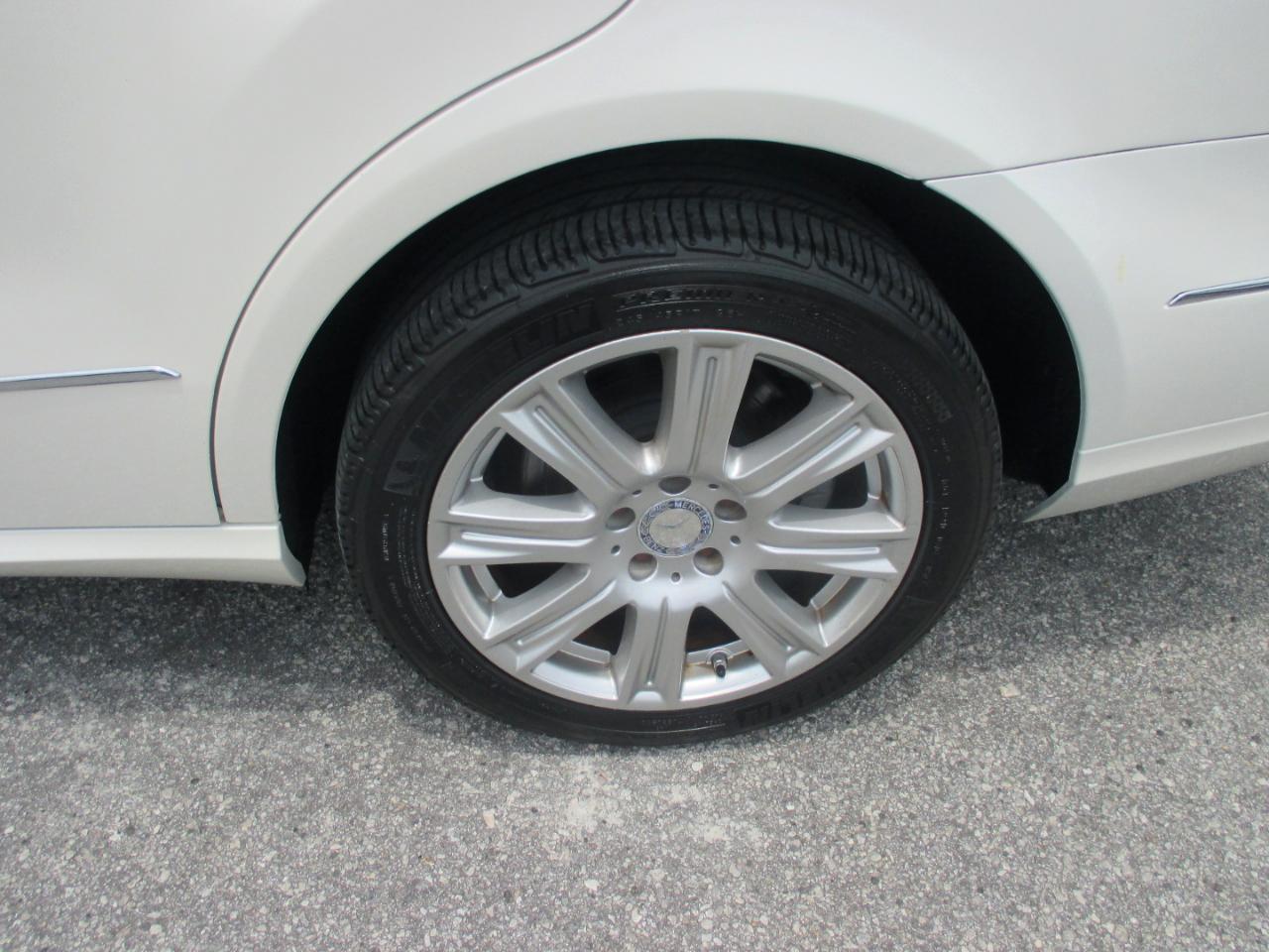 Mercedes-Benz E-Class 4dr Sdn E 350 Sport RWD *Ltd Avail* 2013